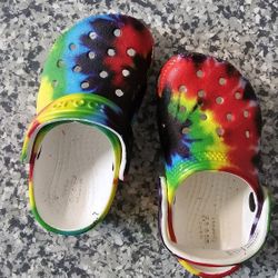 Baby Crocs Size 6c