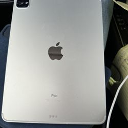 iPad Pro 11 2021. Verizon Tablet..  Still In Perfect Condition 