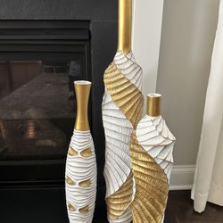 White And Gold Vases (3 Pieces)