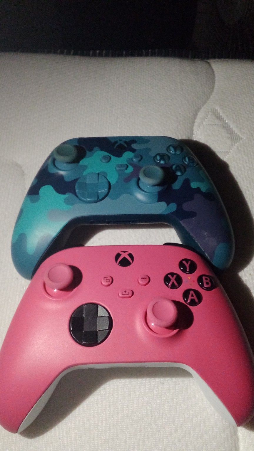 Xbox Controllers 