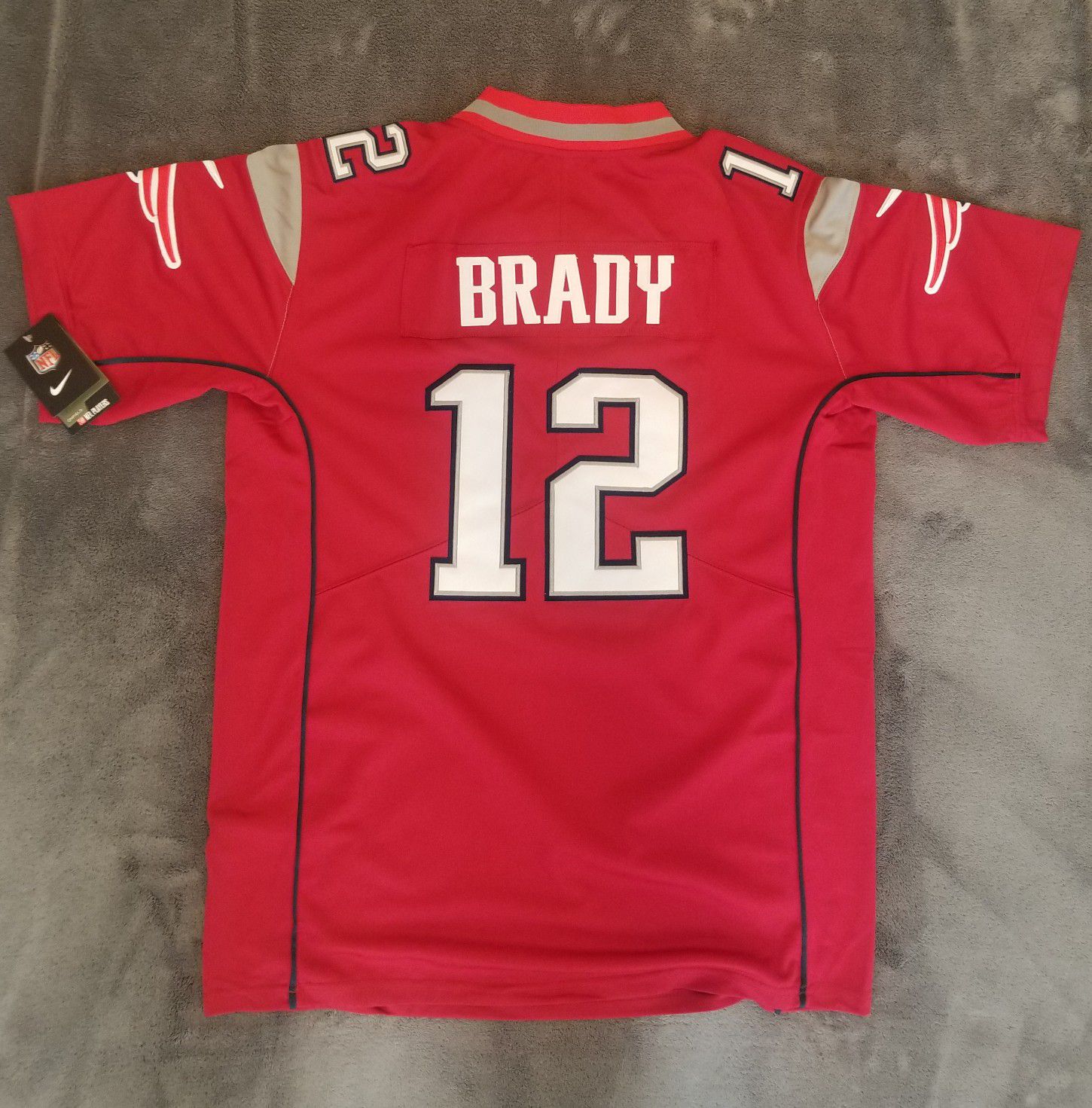Tom Brady Patriots Jersey (read description)