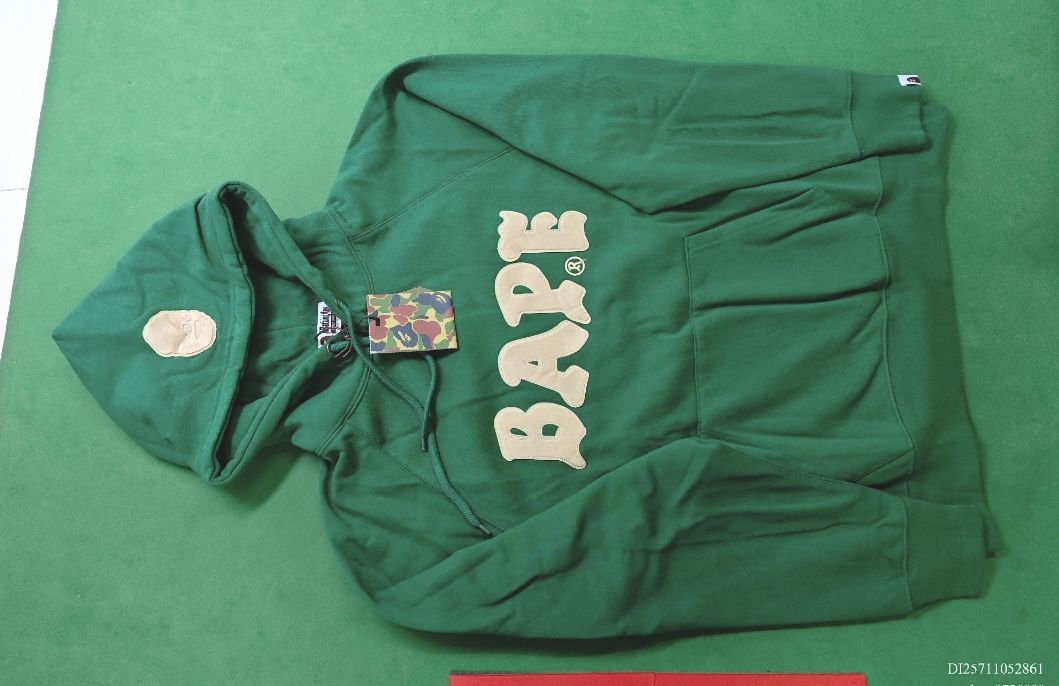 BAPE HOODIE LIGHT GREEN MENS SMALL