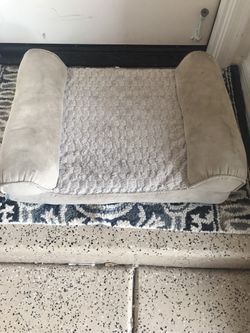 Small dog bed