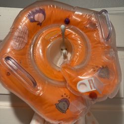 Baby Neck Float