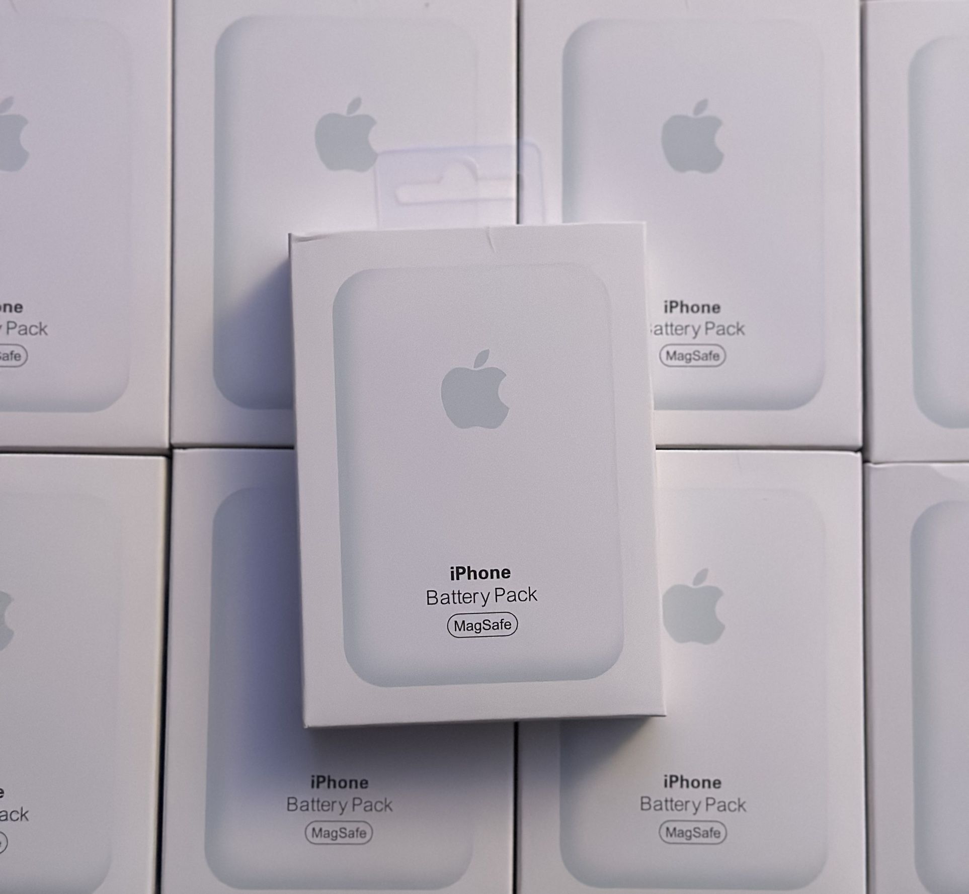 Apple MagSafe Battery Pack
