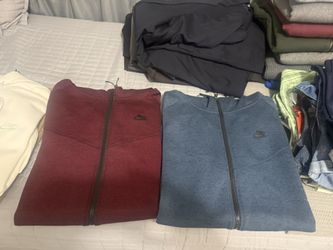 Nike Hoodies and sweatshirts