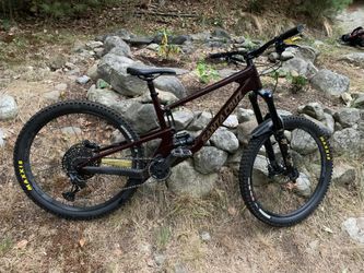 Santa Cruz Nomad 27.5 L Mountain Bike