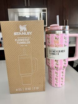 Floral Design 40 oz. Stanley
