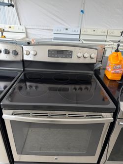 GE Stove 