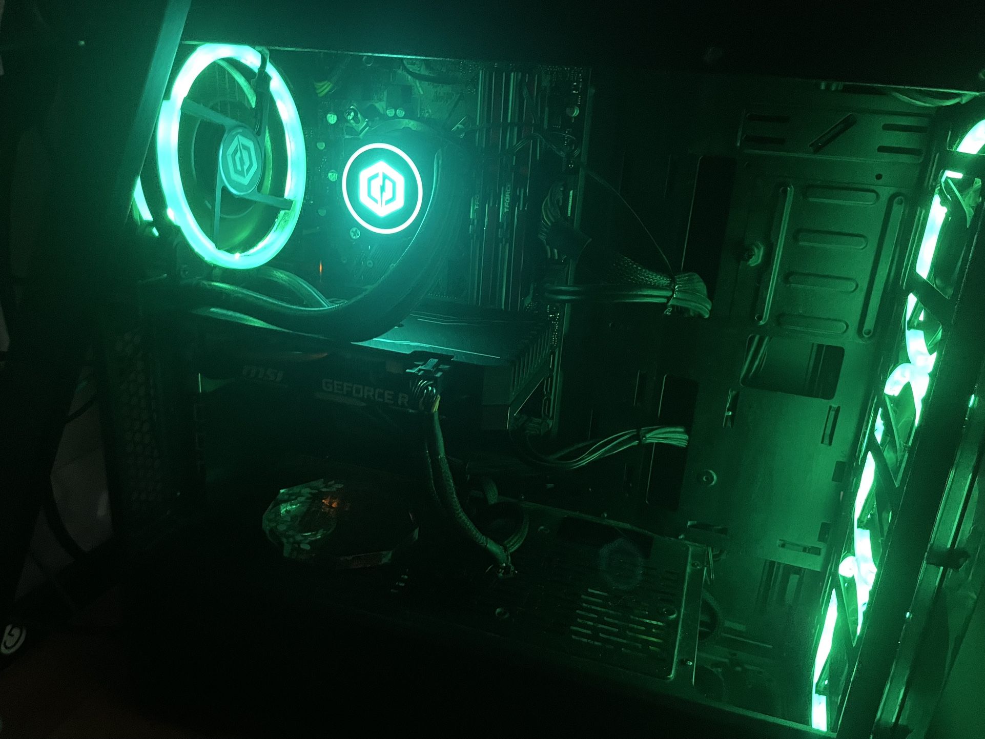 Gaming Pc And Setup