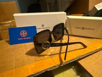 Designer 🕶️👓