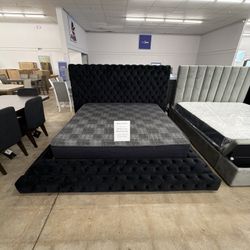 Velvet Step Bed 