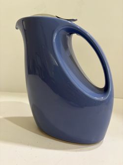 Bee House Japan Periwinkle Blue Ceramic Large Teapot 45 oz Pitcher Infuser 8"