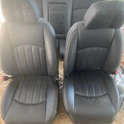 Mercedes CLS Black Leather  Seats  Parts