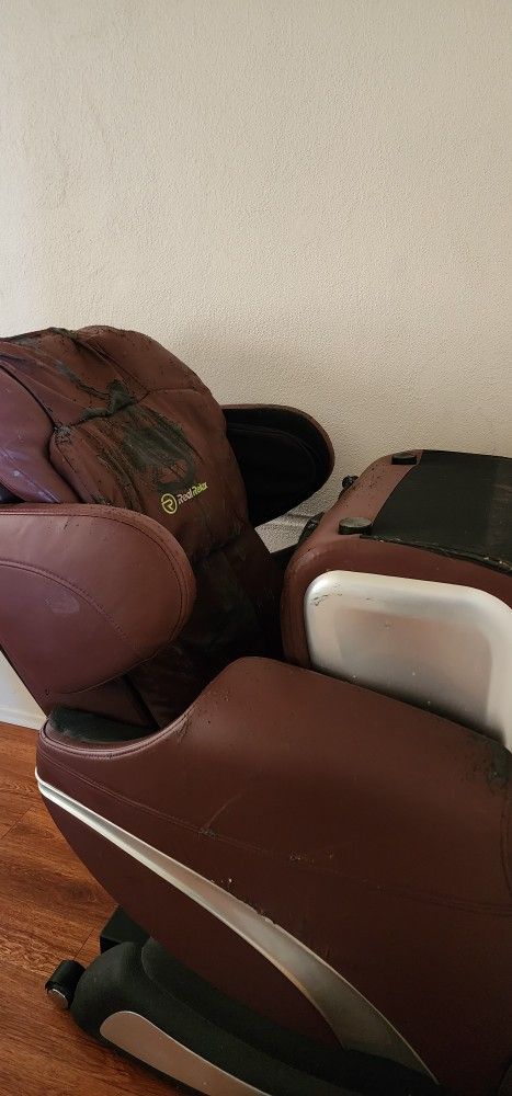 Fully Functioning Massage Chair
