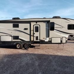 🚨⚠️🚨$23.000🚨⚠️🚨
: 2018 Keystone Hideout 299RLDS