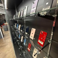 iPhones, 30 Day Warranty, Financing Available