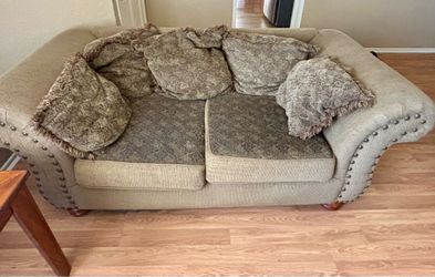 Couch and Love Sofa