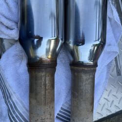 2009 - 2017 Ram 1500 Exhaust Tips 