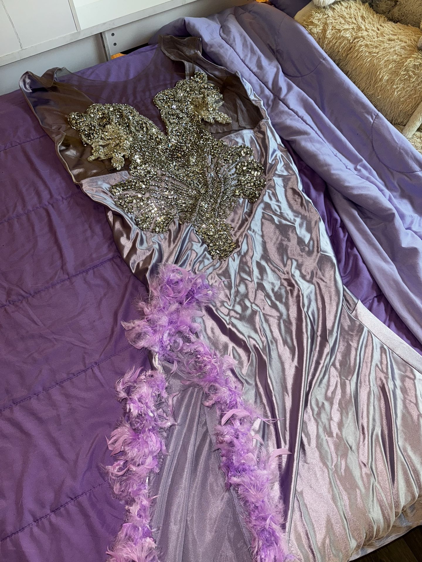 GORGEOUS LILAC PROM DRESS