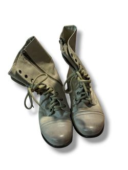 Taupe Lace‑Up Ankle Boots – Size 10