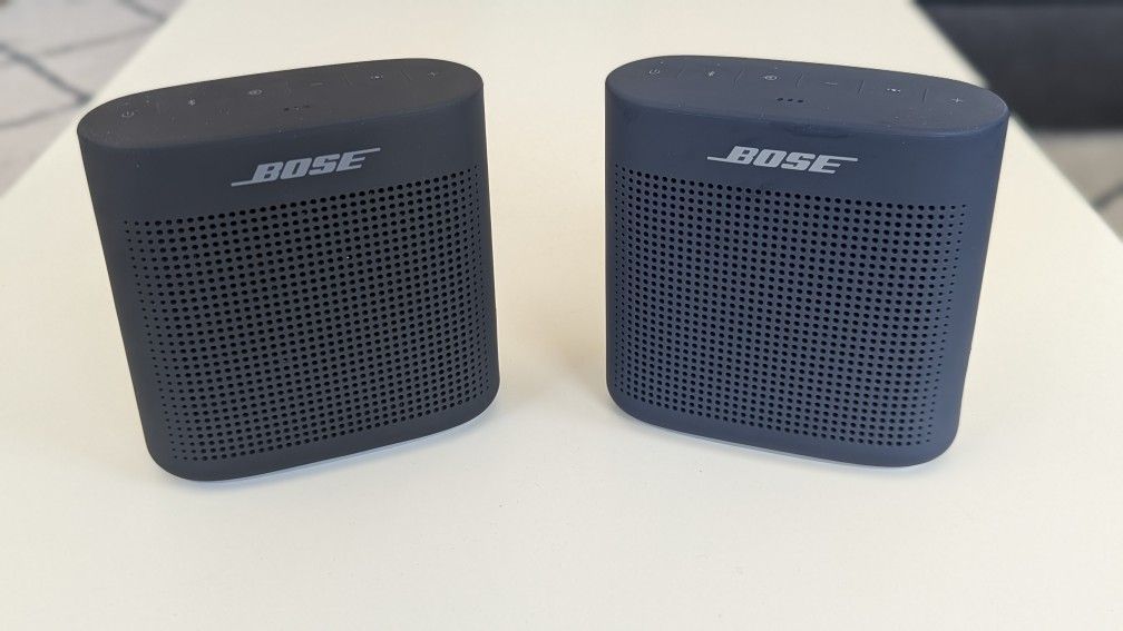 Pair Of Bose Soundlink Color II Bluetooth Speakers