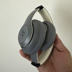 Beats Studio Pro - Grey Color 