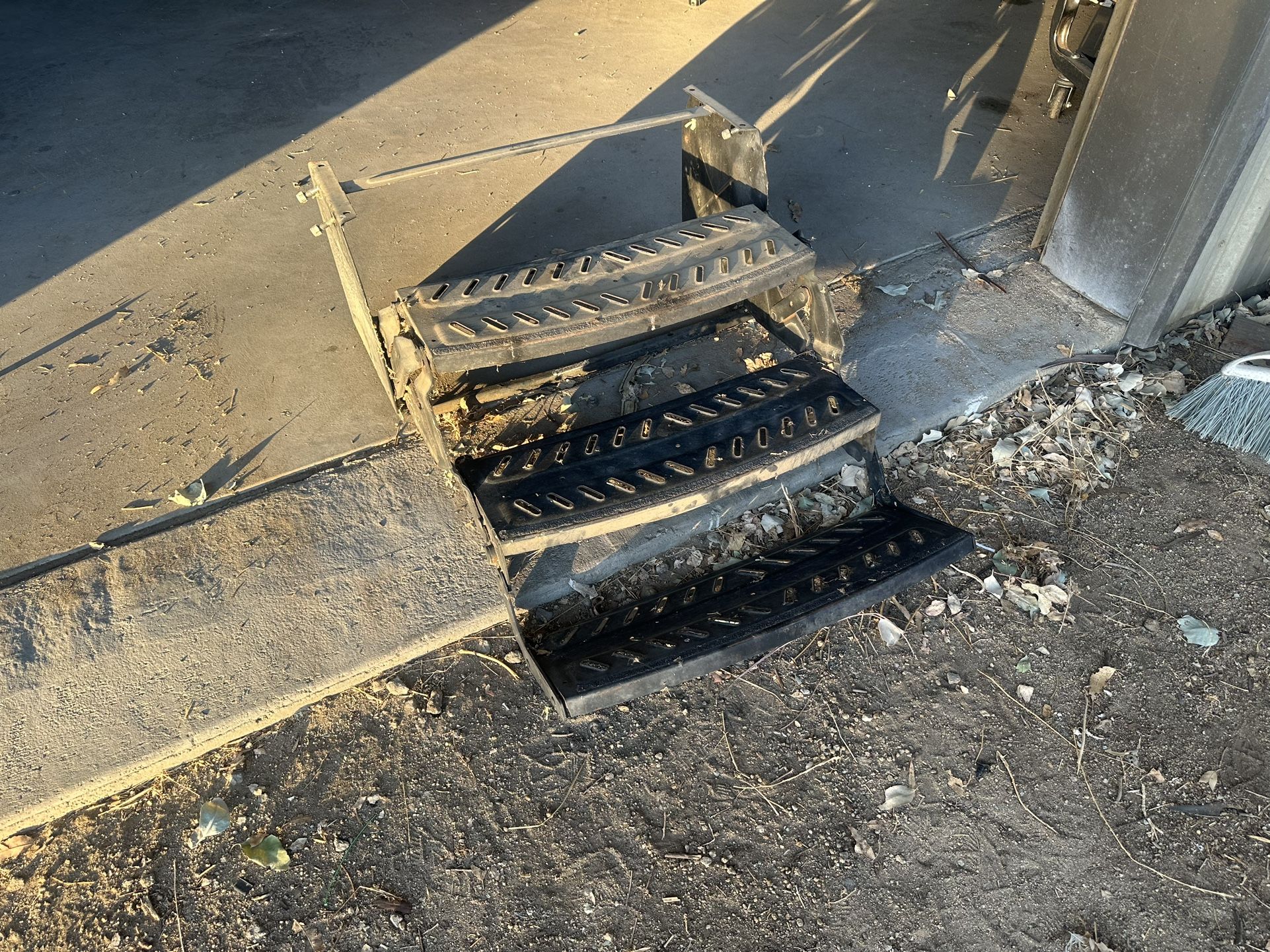 Rv Steps