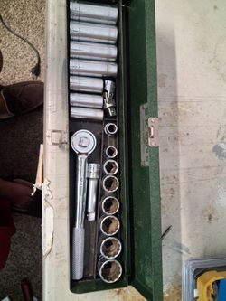 Socket set