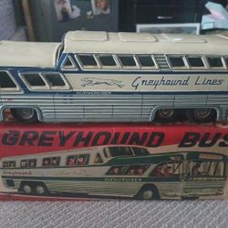 Vintage Greyhound Scenicruiser Bus Tin W/ Box 