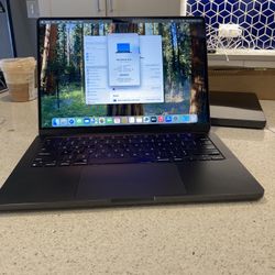 2024 Apple MacBook Pro 14” M3 Pro 18GB Ram 512SSD