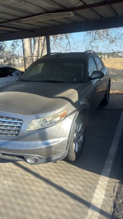 2005 Infiniti Fx35