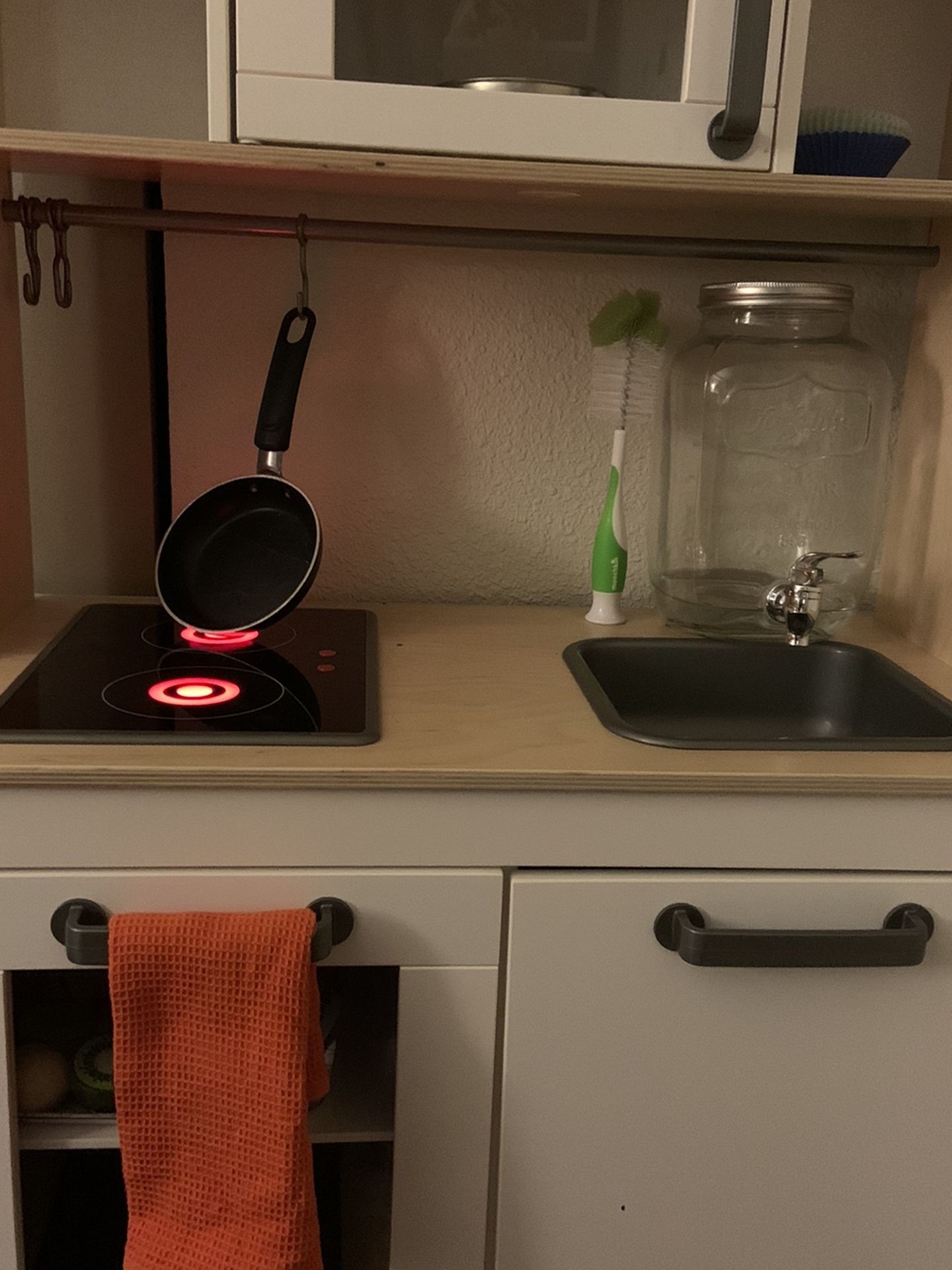 IKEA DUGTIG Play Kitchen