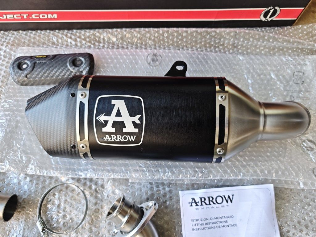 Triumph Daytona 660 Arrow Exhaust 71507VAN