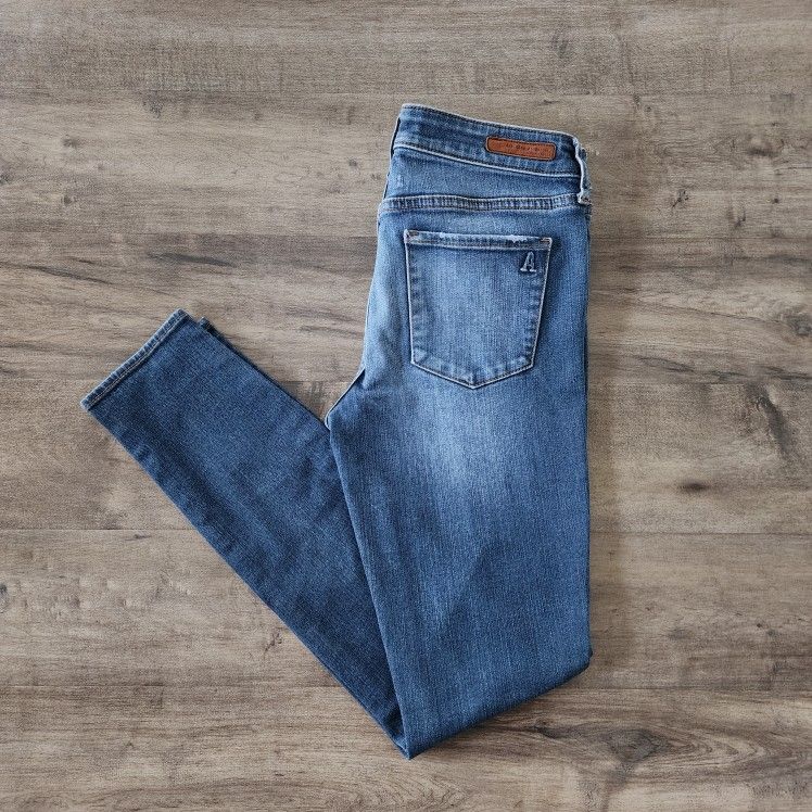 Articles Of Society Skinny Blue Jeans Women's Size 27