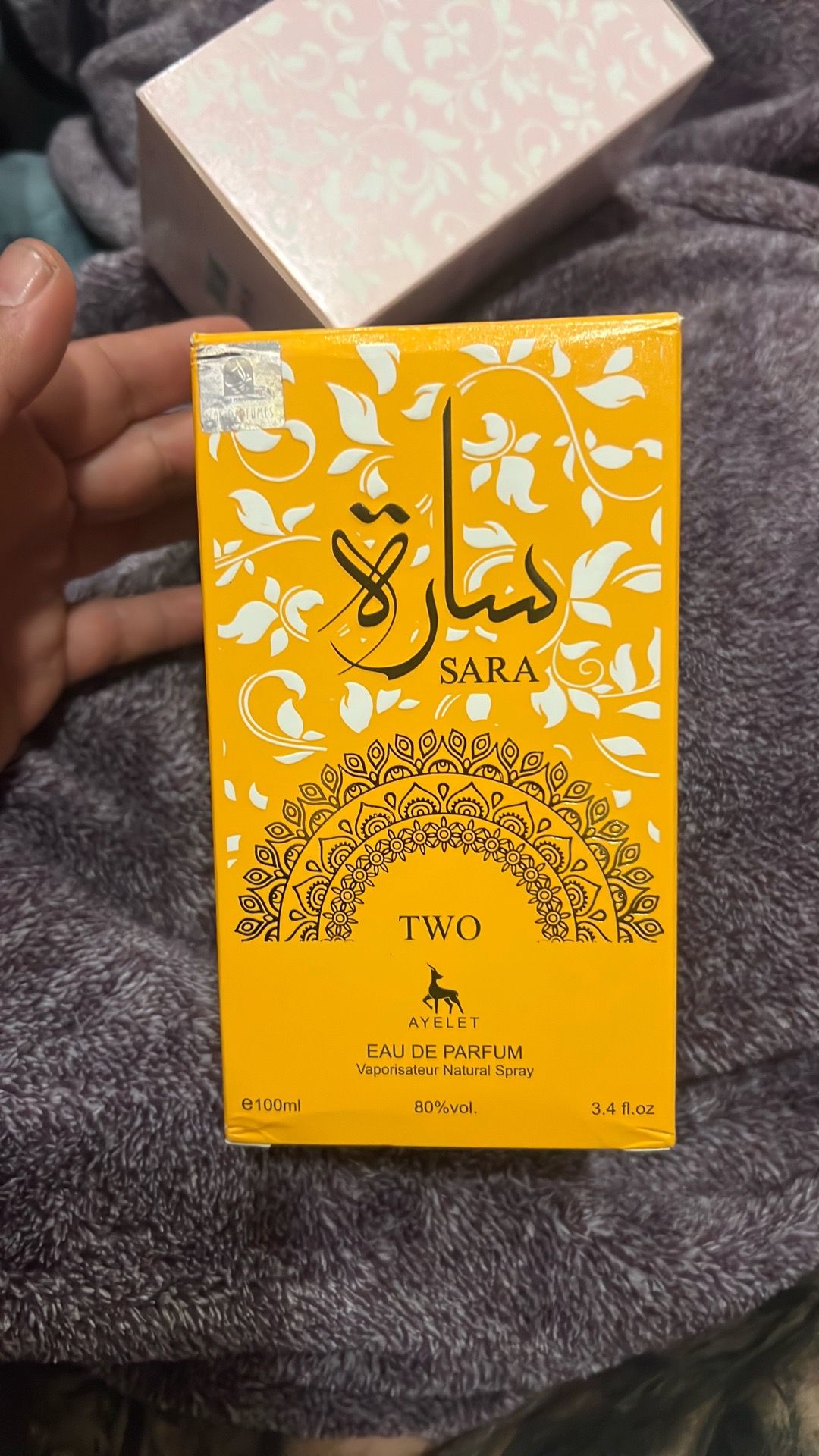Middle Eastern style fragrance