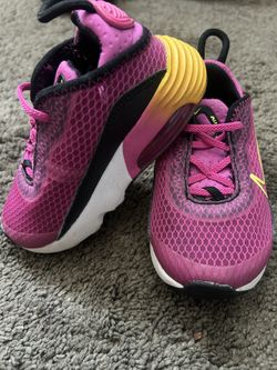 $35 Toddler Shoes Size 6c