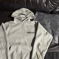 Essentials Hoodie Xs