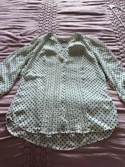 H&M white black polka dot pintuck blouse US 8