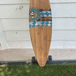 Skateboarding 