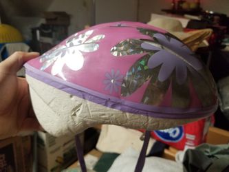 Girl helmet