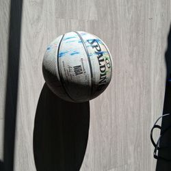 Spalding Basket Ball