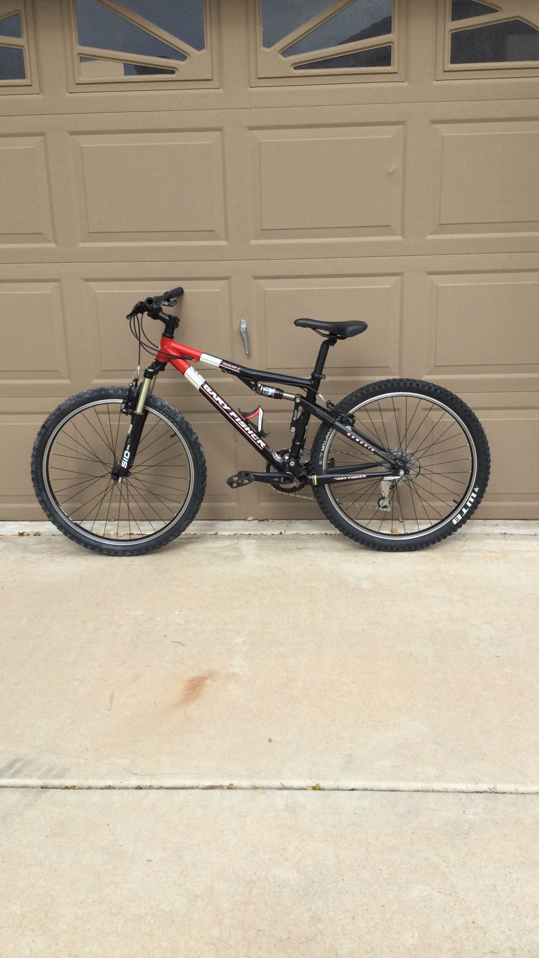 Mountain Bike 26” Gary Fisher Full Suspension 