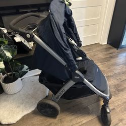 Chicco Bravo Toddler Stroller