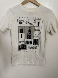 Vintage-Style Coca-Cola Graphic Tee (XS)