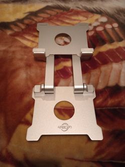 Tablet or tellefono Holder $ 30 each