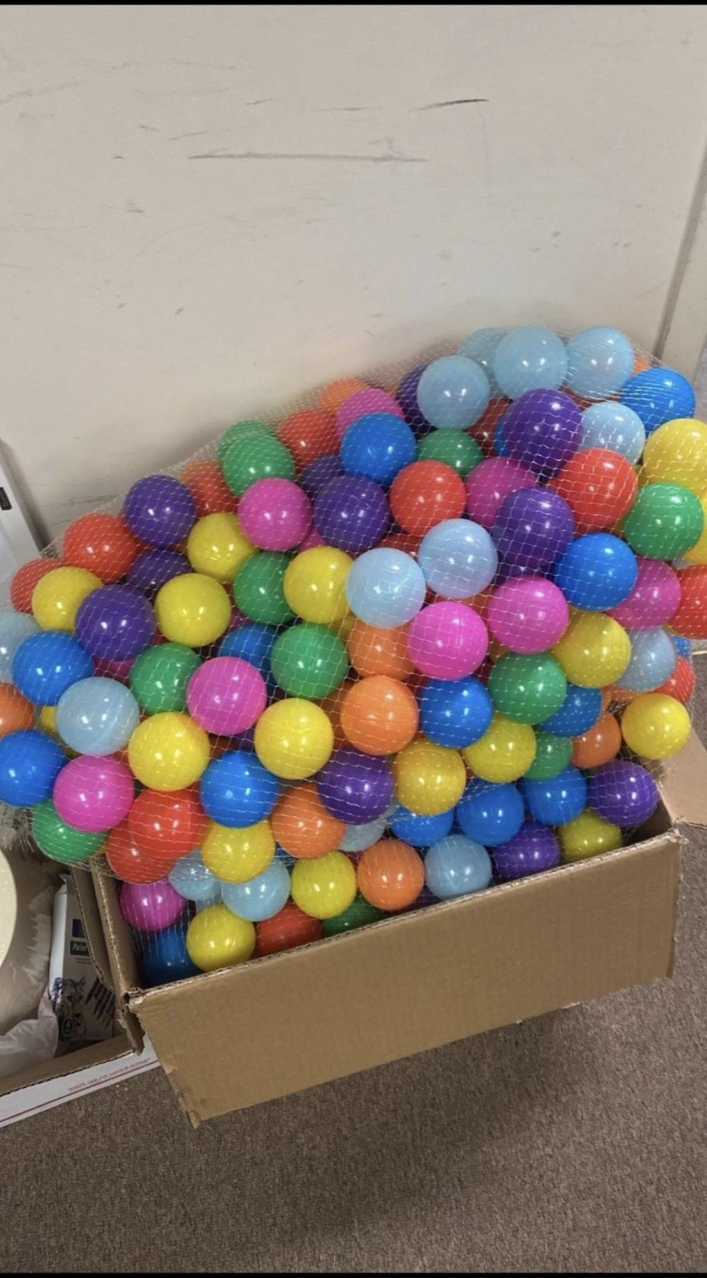 200 Balls for Toddlers, BPA Free Crush Proof Plastic Toy Balls for Ball Pit, Macaron Ocean Ball
