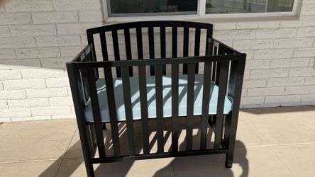 Mini Crib