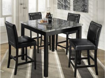 Dining table set