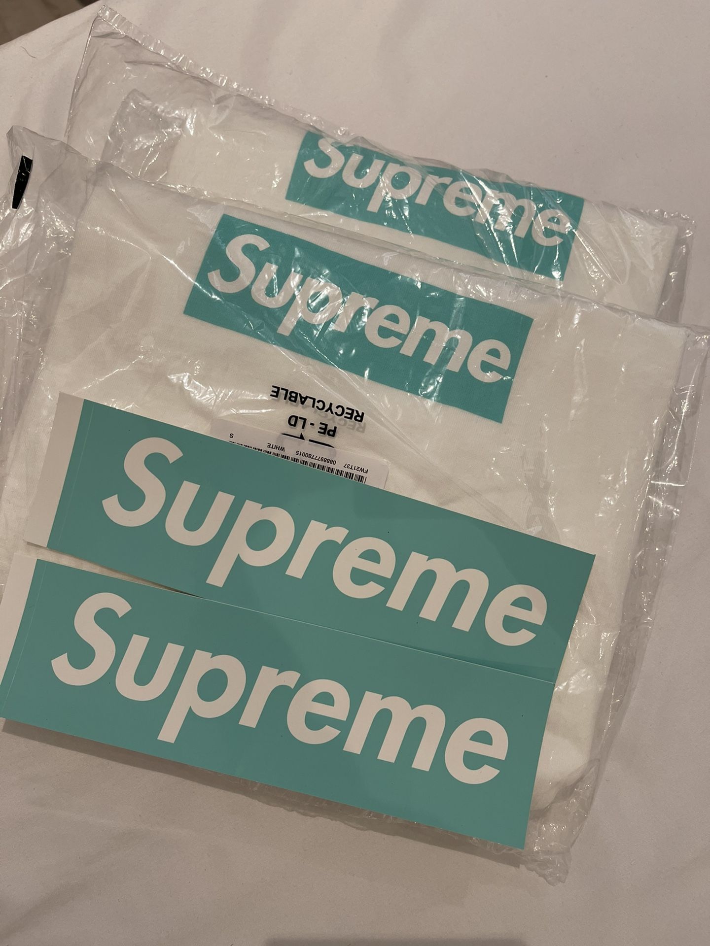Supreme Tiffany & Co T-shirt (size S)